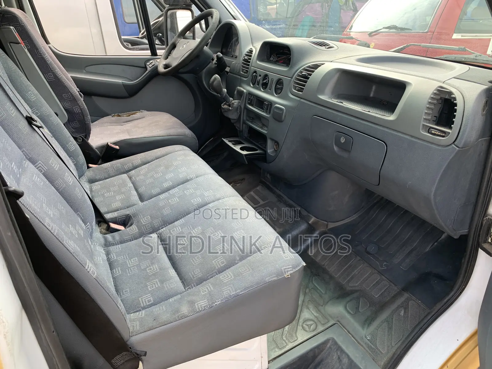 Mercedes-Benz Sprinter 2005