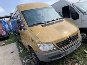Mercedes-Benz Sprinter 2005