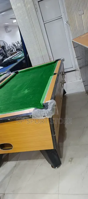 Akala Coin and Marble Snooker