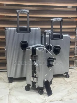 Set Of 3 Aluminum Frame Luggage With Usb Port