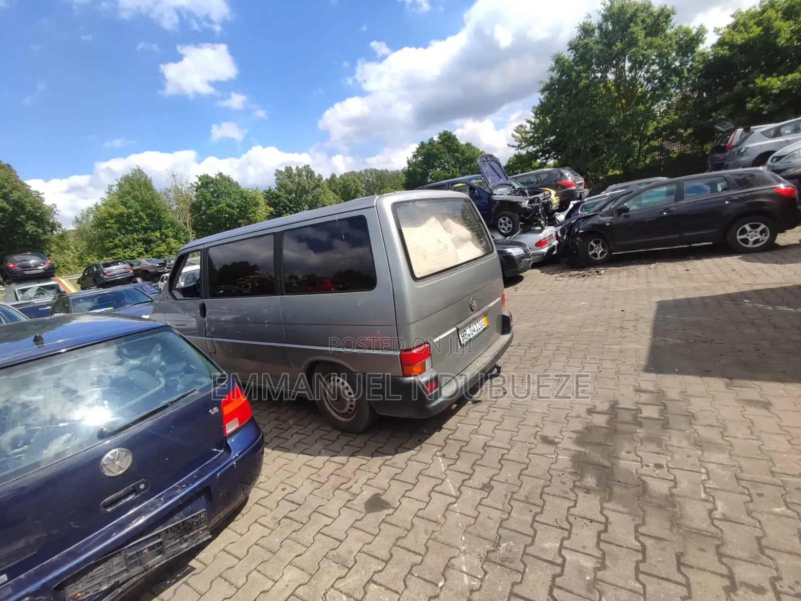 Bus, Volkswagen 4cyclinder, Petrol Engine