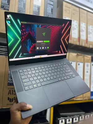 Laptop Razer Blade 32GB Intel Core I7 SSD 512GB