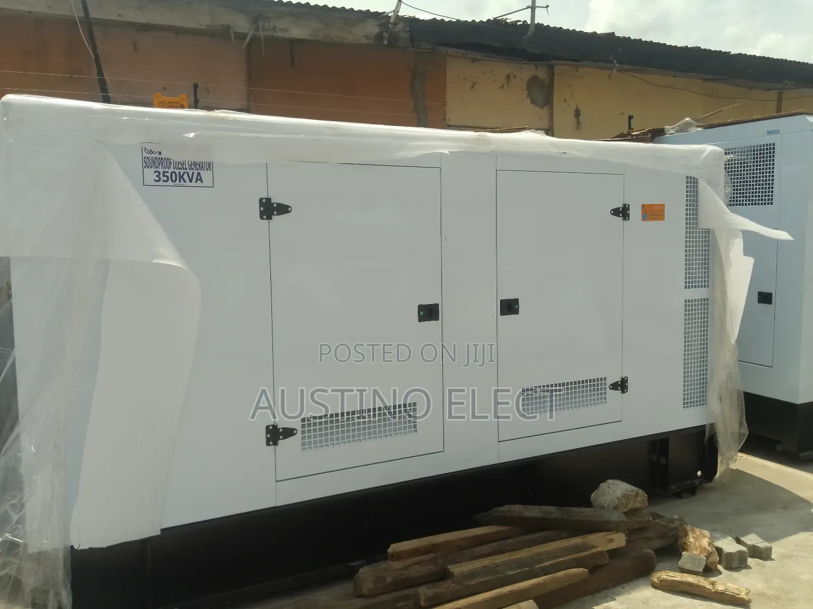 350kva Noiseless Quality Soundproof Generator.