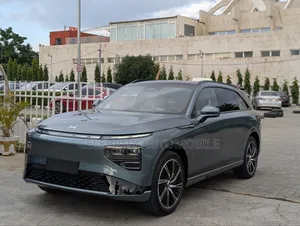 New XPeng G9 EV AWD 2025 Green