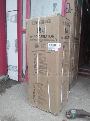 Original Lg Double Door Fridge 195 Litre ( Fridge & Freezer ) 2 Yrs