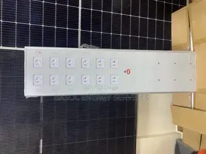 100w Itel Solar Street Light