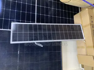 100w Itel Solar Street Light
