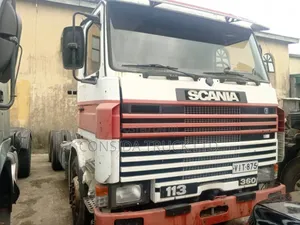 Sconia S-Series Red and White 1998