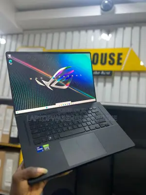 Laptop Asus ROG Zephyrus M16 GU603HR 16GB Intel Core I9 SSD 1T
