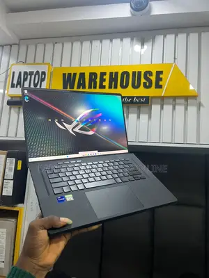 Laptop Asus ROG Zephyrus M16 GU603HR 16GB Intel Core I9 SSD 1T