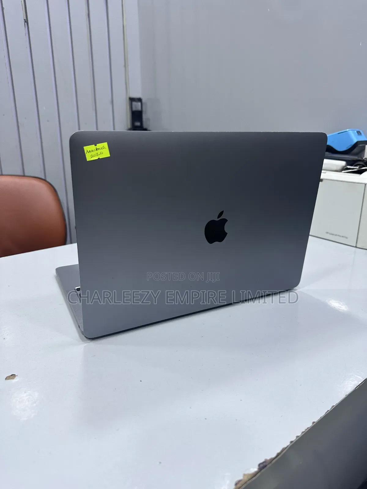 Laptop Apple MacBook Pro 2020 8GB Intel Core I5 SSD 256GB