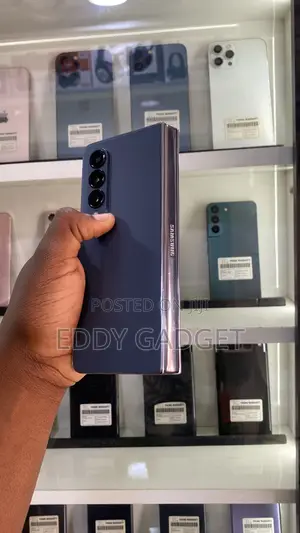 Samsung Galaxy Z Fold4 512 GB Blue