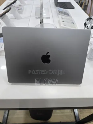 Laptop Apple MacBook Pro 2021 M1 16GB Apple M1 Pro SSD 512GB