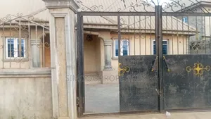 Furnished 20bdrm Block of Flats in Ode Remo, Sagamu for sale
