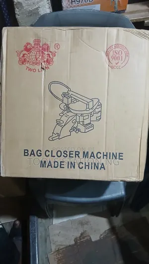 Bag Closer Machine