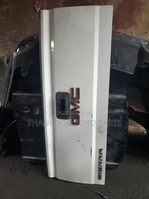 Boot GMC Sierra