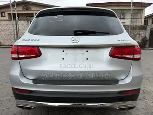 Mercedes-Benz GLC-Class 2016 Silver