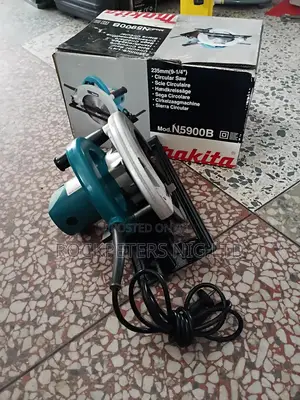 Makita N5900b 2000w Circular Saw