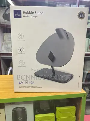 Wiwu M15 Hubble Stand Wireless Charger.