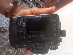 Nikon D7100