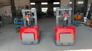 2 Tons Stacker by 1.5meter