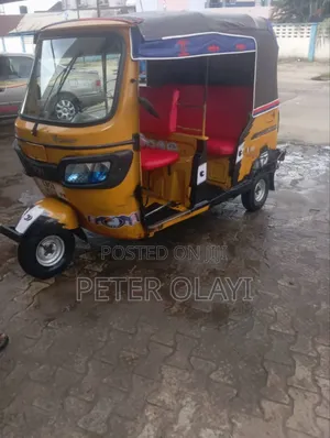 TVS King Deluxe Plus iTouch Start 2023 Yellow