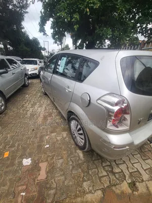 Toyota Corolla Verso 2005 Silver
