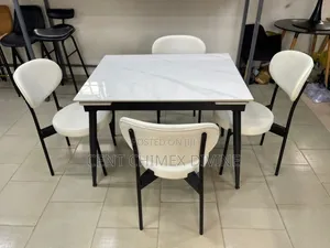 Adjustable Table for Dinning