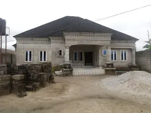 4bdrm Bungalow in Aluu, Ikwerre for sale
