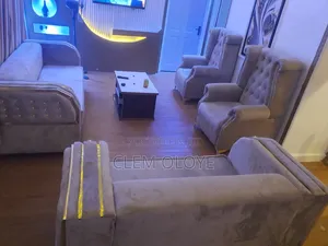 Modern Sofa Set