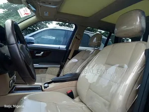 Mercedes-Benz GLK-Class Base GLK 350 4dr AWD 4MATIC (3.5L 6cyl 7A) 2015