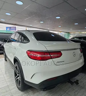 Mercedes-Benz GLE-Class 2018 White