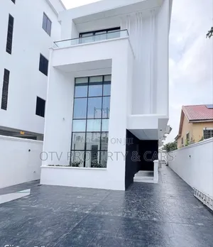 Furnished 4bdrm Duplex in Lekki Phase 1 for sale