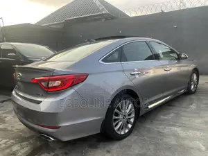 Hyundai Sonata Limited 2.0T Seban (2.0L 4cyl 6A) 2016 Gray