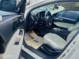 Mercedes-Benz GLE-Class AMG GLE 43 4MATIC 2018 White