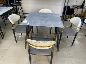 Square Table 4 Seater Dinning