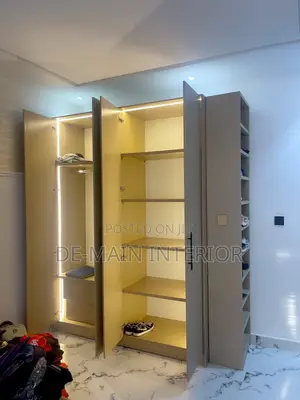 Wardrobe##