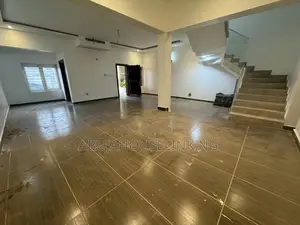 4bdrm Townhouse/Terrace in Guzape Main Abuja for sale