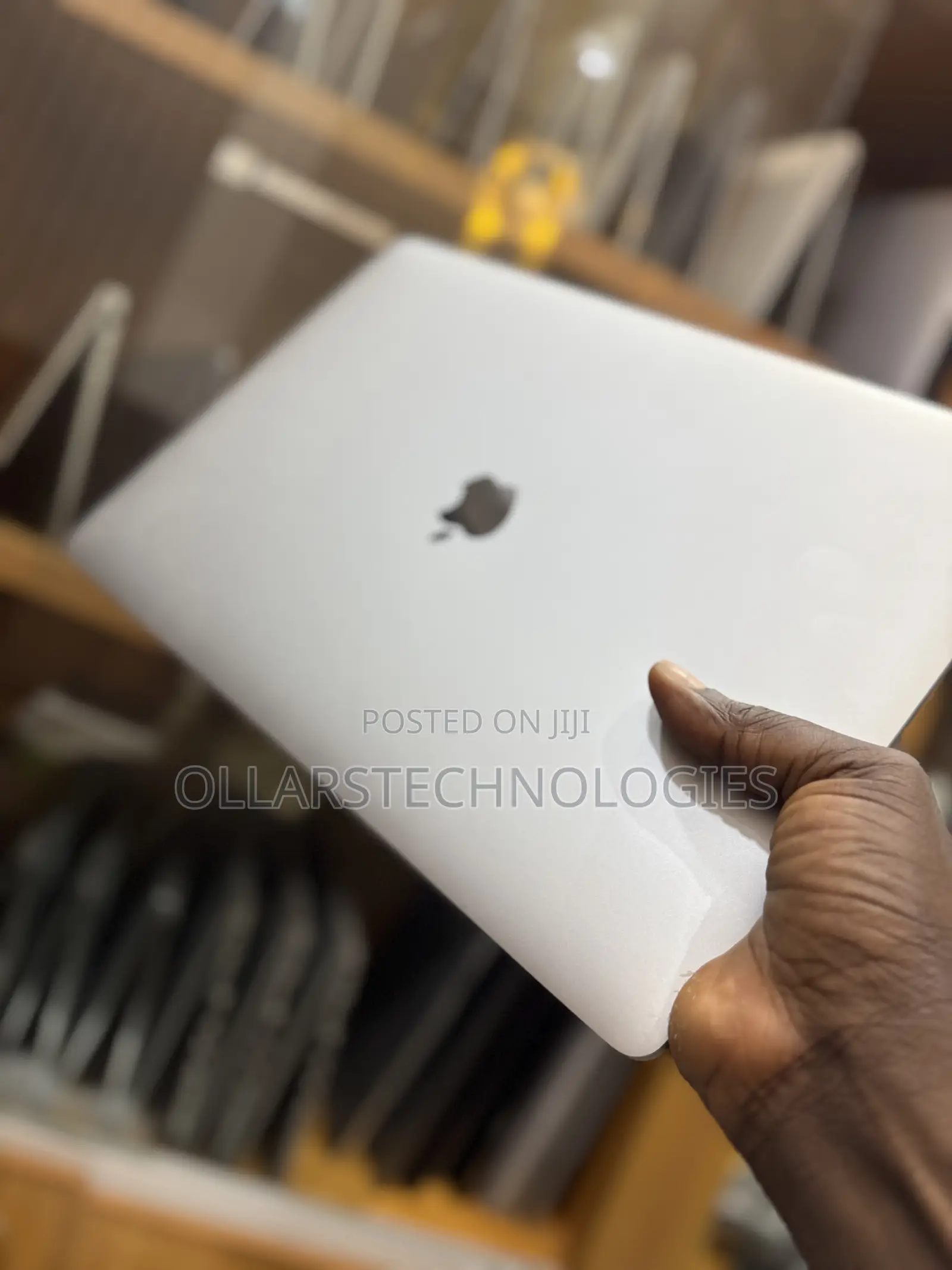 Laptop Apple MacBook Pro 2019 16GB Intel Core I9 SSD 512GB