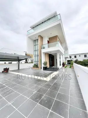 5bdrm Duplex in Osapa for sale