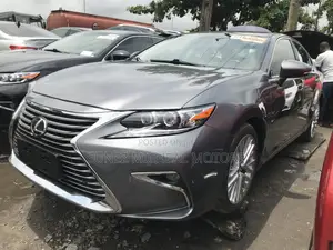 Lexus ES 2015 Gray