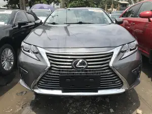 Lexus ES 2015 Gray