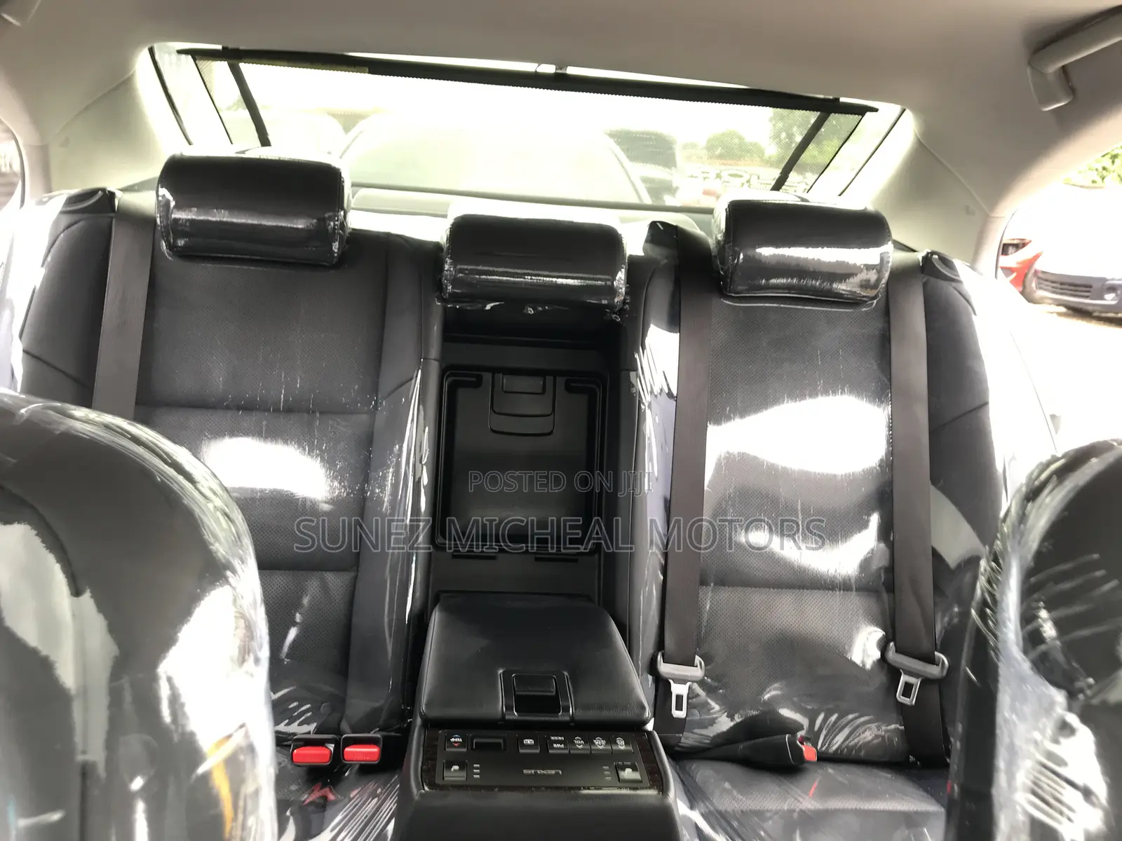 Lexus ES 2017 White