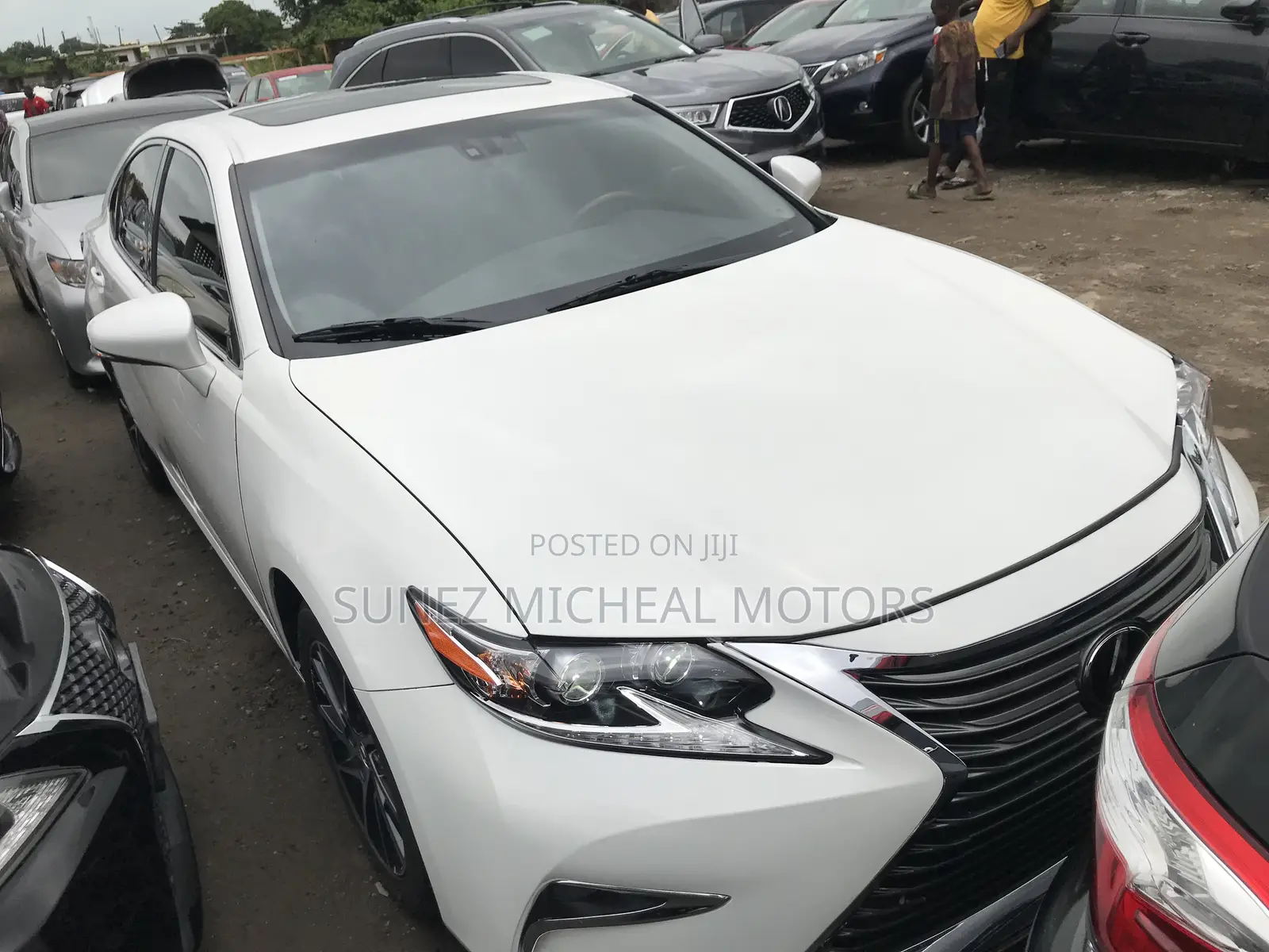 Lexus ES 2017 White