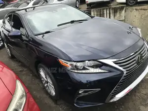 Lexus ES 2017 Blue