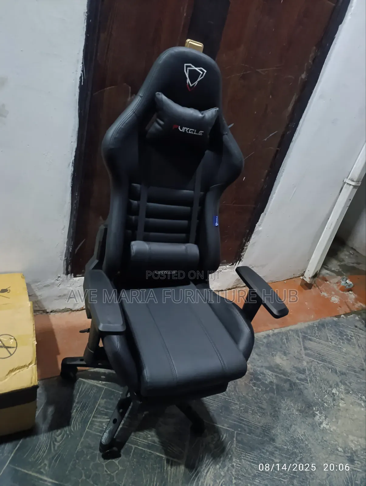 Office/Studio Gaming Chair.