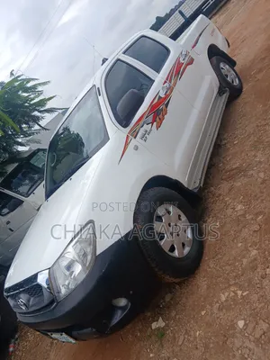 Toyota Hilux 2008 White