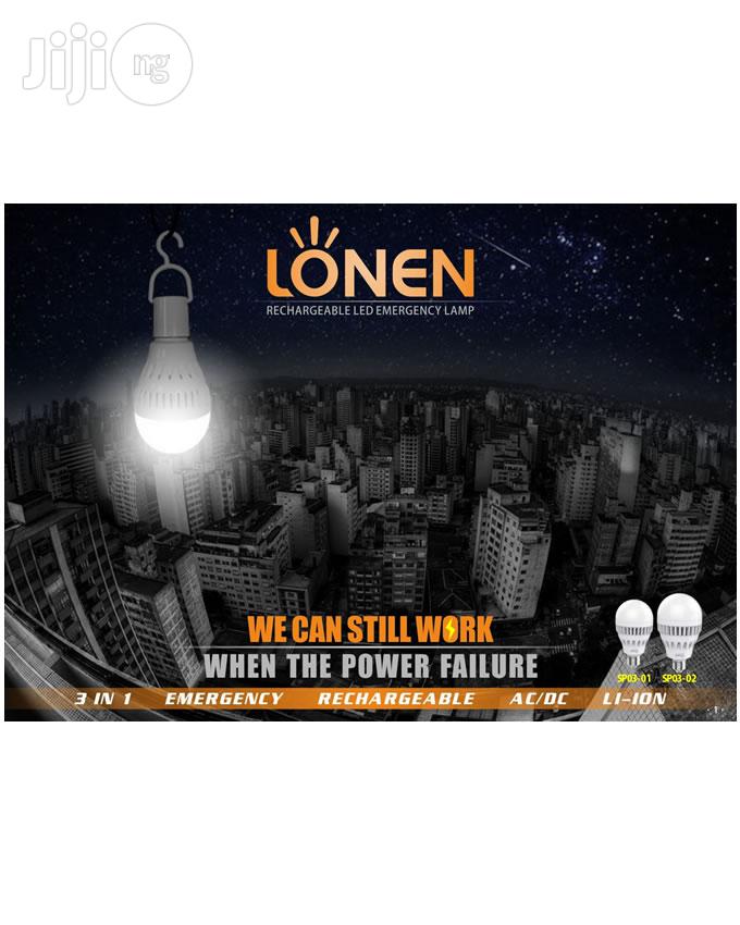 Ac/Dc 12W LED Rechargeable Bulb
