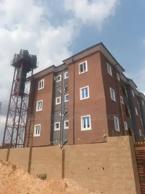 2bdrm Block of Flats in Hatchery Road, Ebonyi for rent