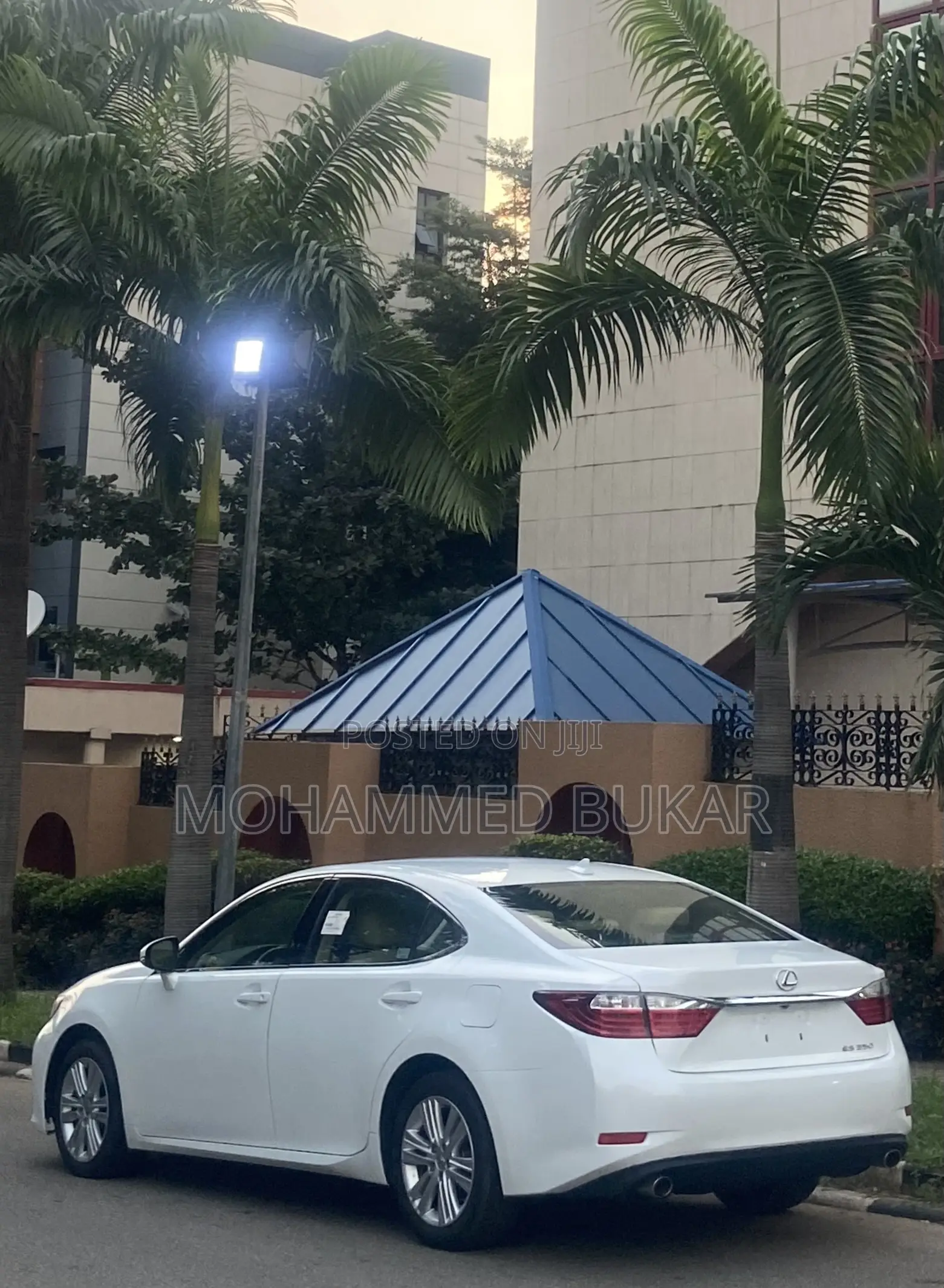Lexus ES 2013 White